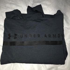 Under Armour Funnel Neck Featherweight Sweatshirt